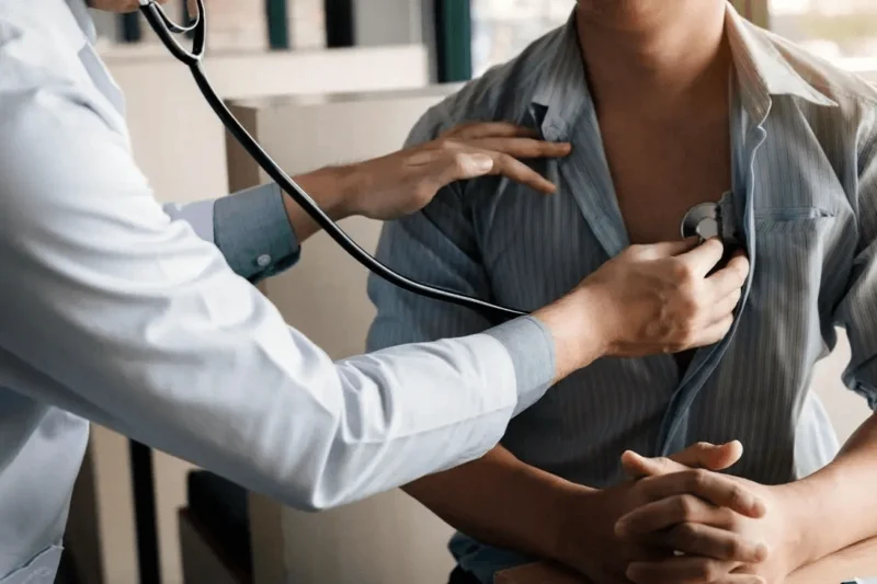 What Should You Know Before Choosing the Best Traditional Clinic?